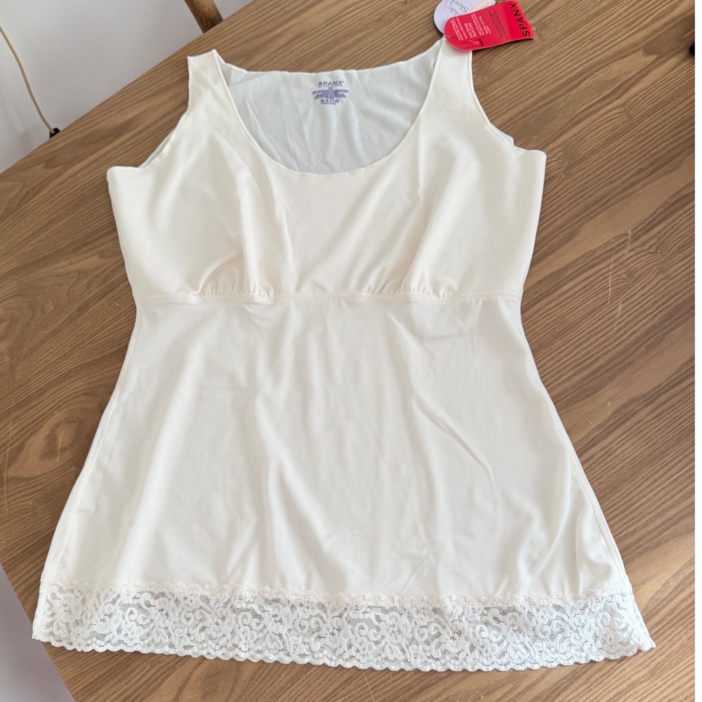 NWT Spanx Hide & Sleek Lace Trim Shaping Cami Tank Ivory 2X
